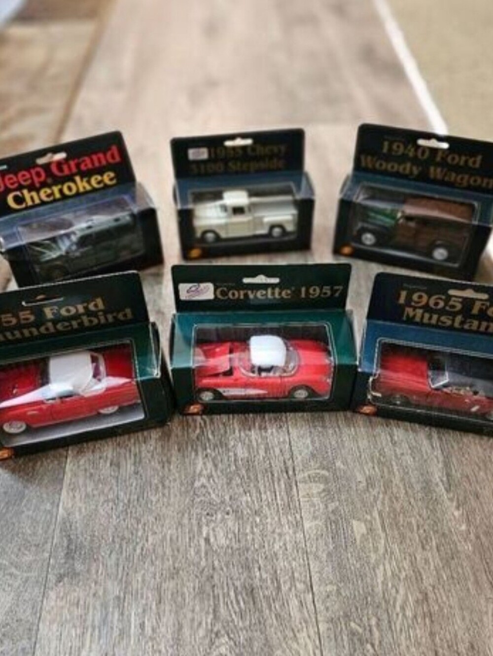 Die Cast Collectibles Set Six Vintage Vehicles Original Packaging NEW Never Used